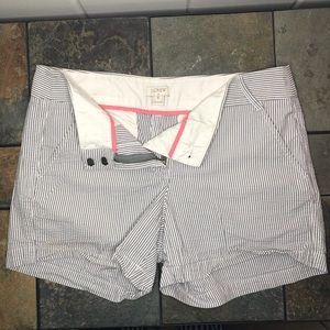 J. Crew gray seersucker flat front 3” shorts sz 8